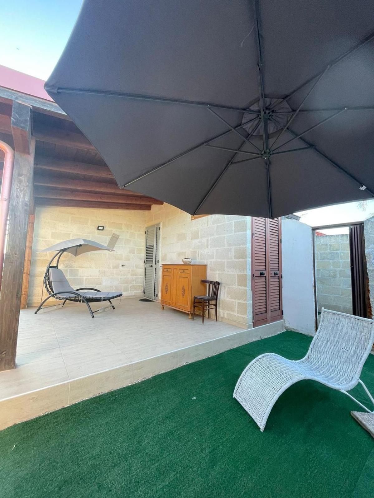 Lu Sole, Lu Mare E Lu Ientu Villa Torre Lapillo Dış mekan fotoğraf